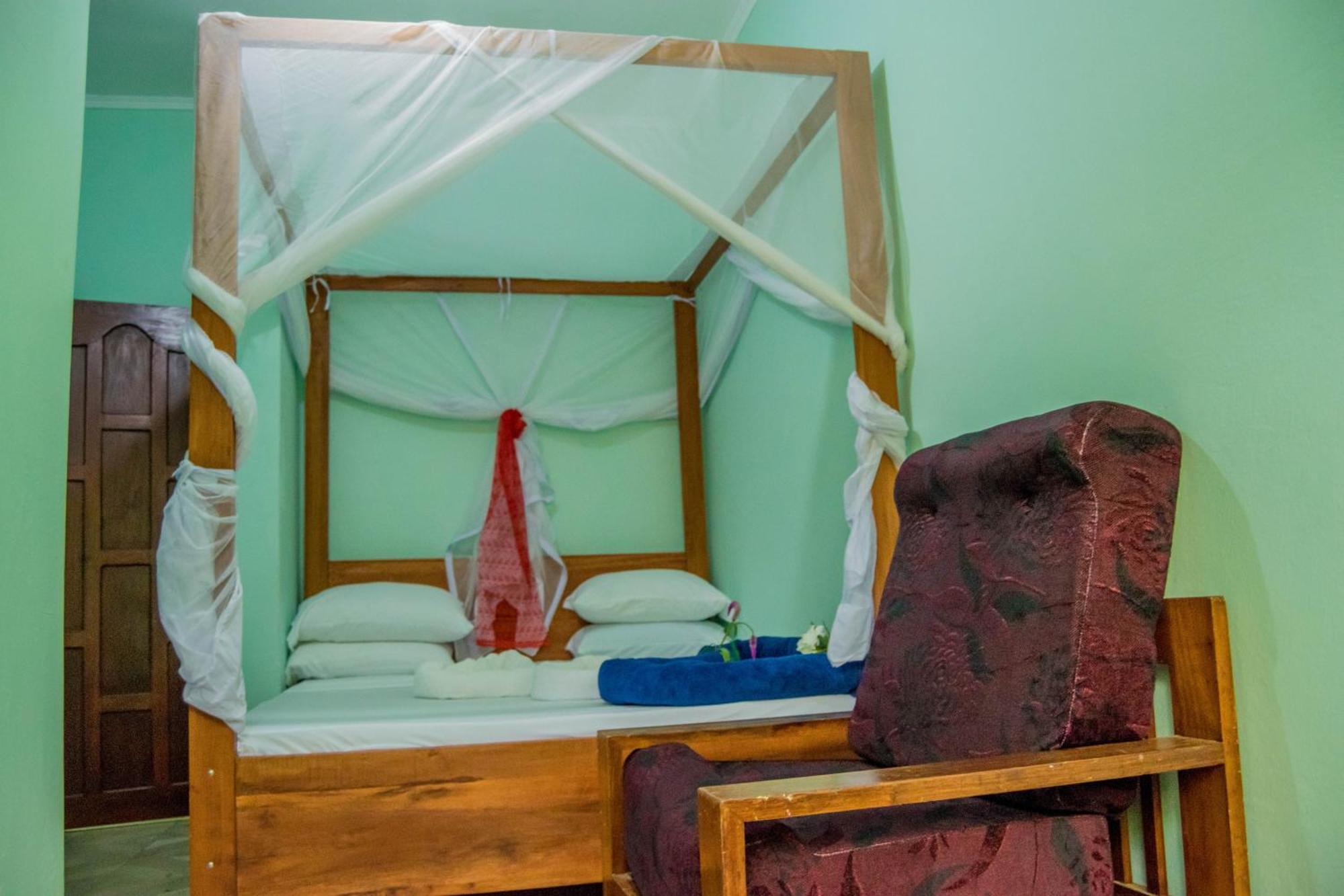 Kilimanjaro Summit Lodge Moshi Ngoại thất bức ảnh