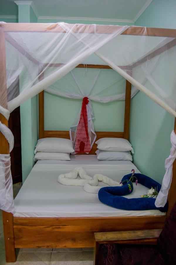 Kilimanjaro Summit Lodge Moshi Ngoại thất bức ảnh