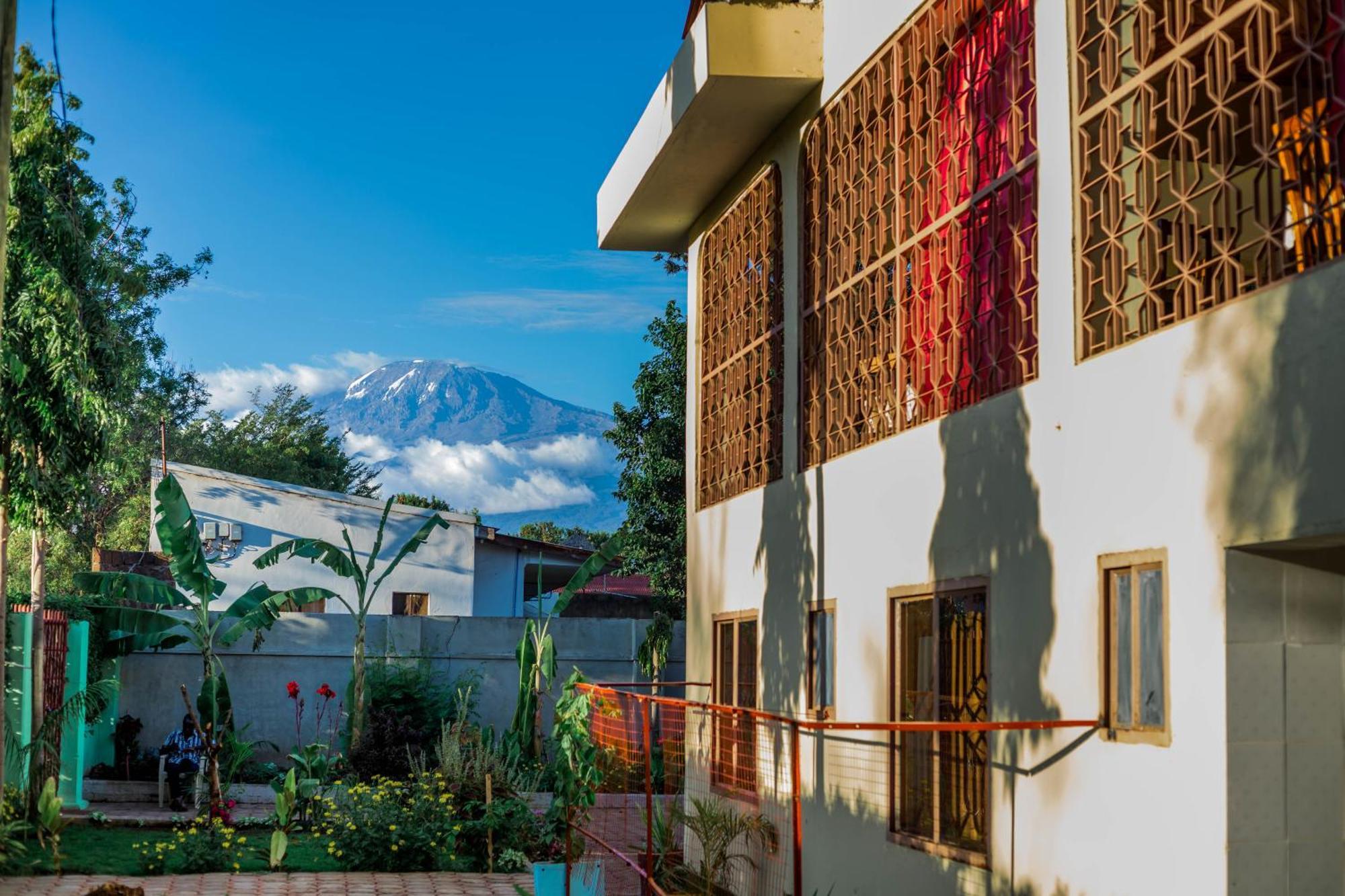 Kilimanjaro Summit Lodge Moshi Ngoại thất bức ảnh