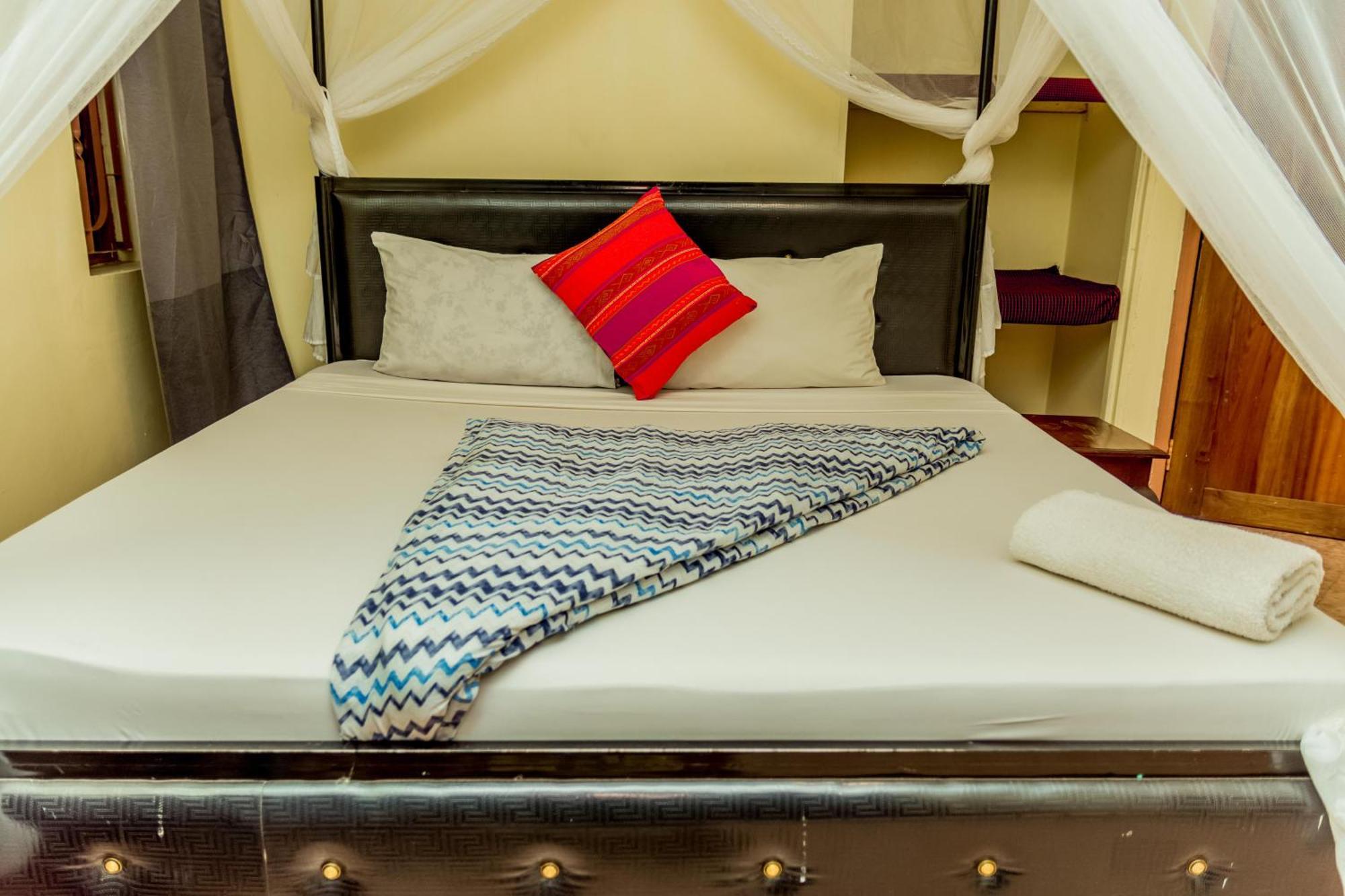 Kilimanjaro Summit Lodge Moshi Ngoại thất bức ảnh